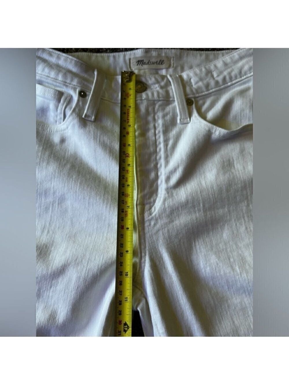 Madewell Curvy High Rise Skinny Jeans in Pure White - Picture 13 of 16